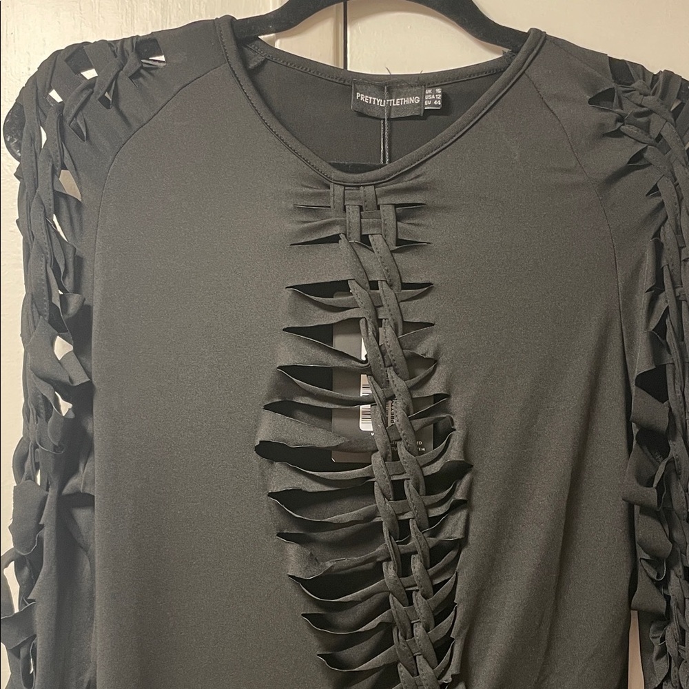 PrettyLittleThing Black Long Cutout Sleeve Dress 12 - Picture 4 of 4